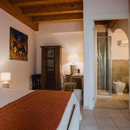 Moon'S Tower Suite&Rooms Portoscuso Exterior foto