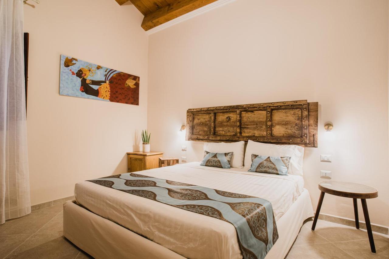Moon'S Tower Suite&Rooms Portoscuso Exterior foto