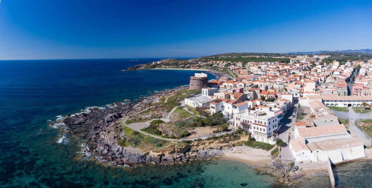 Moon'S Tower Suite&Rooms Portoscuso Exterior foto