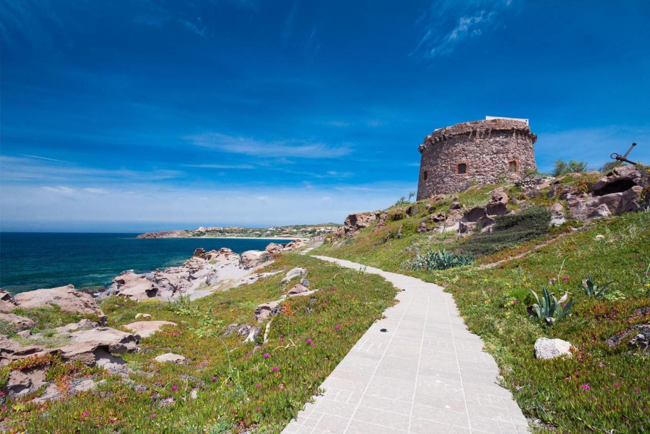 Moon'S Tower Suite&Rooms Portoscuso Exterior foto