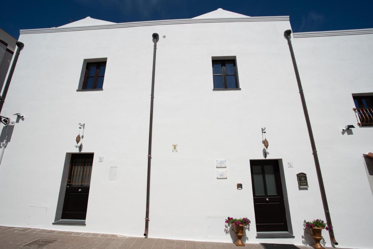 Moon'S Tower Suite&Rooms Portoscuso Exterior foto